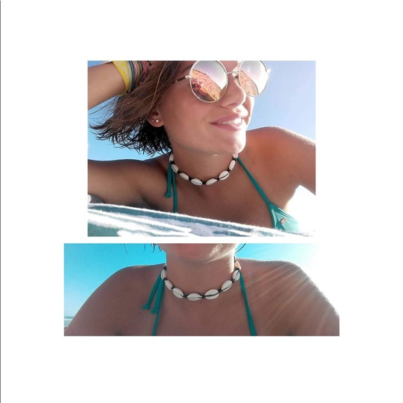 Natural Shell Choker Necklace Adjustable - Picture 4 of 7